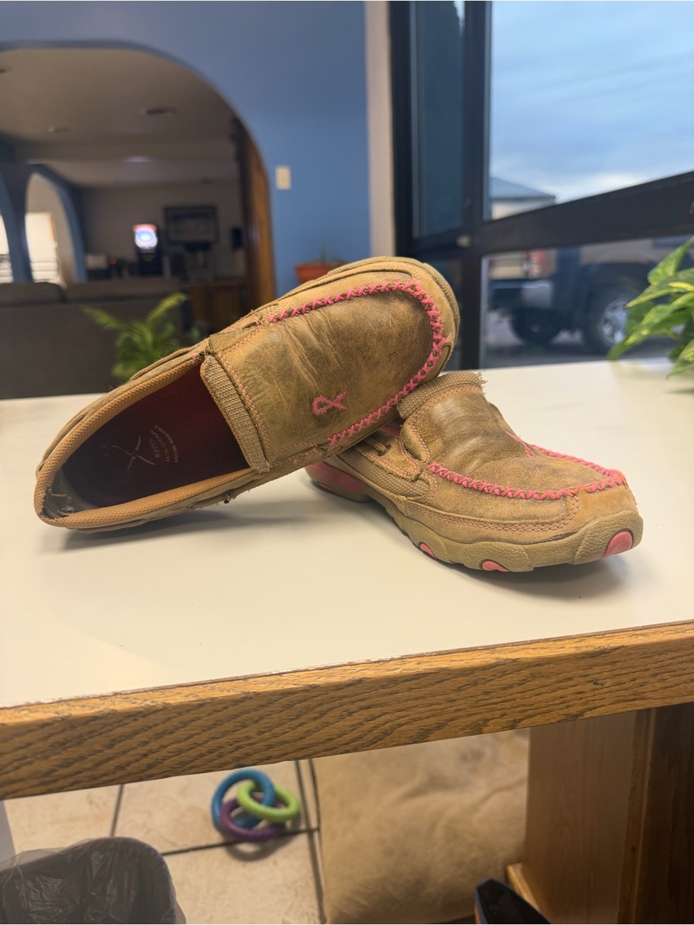 Women’s Slip-On Casual Shoes in Tan with Pink trim breast cancer logo